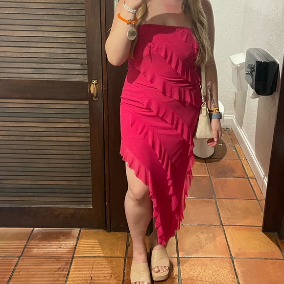 Strapless Amazon Dress - Picture 6 of 6